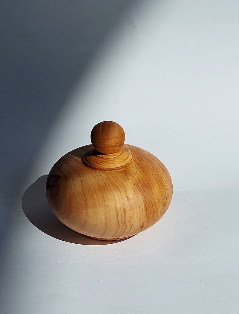 【Cypress Treasure Bowl】Taiwan Cypress, for good luck, home and office ornaments, - ของวางตกแต่ง - ไม้ 