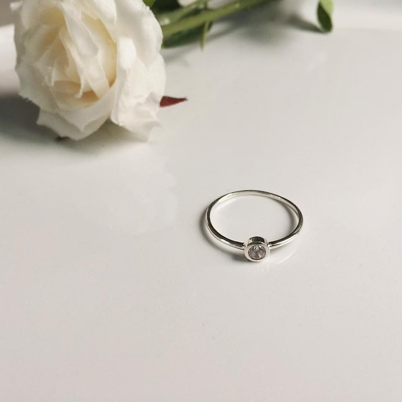 gemstone ring - General Rings - Gemstone White