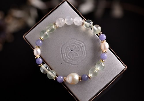 CaWaiiDaisy Handmade Jewelry 葡萄石+丹泉石+月光石+珍珠鍍金綴鑽水晶手鍊
