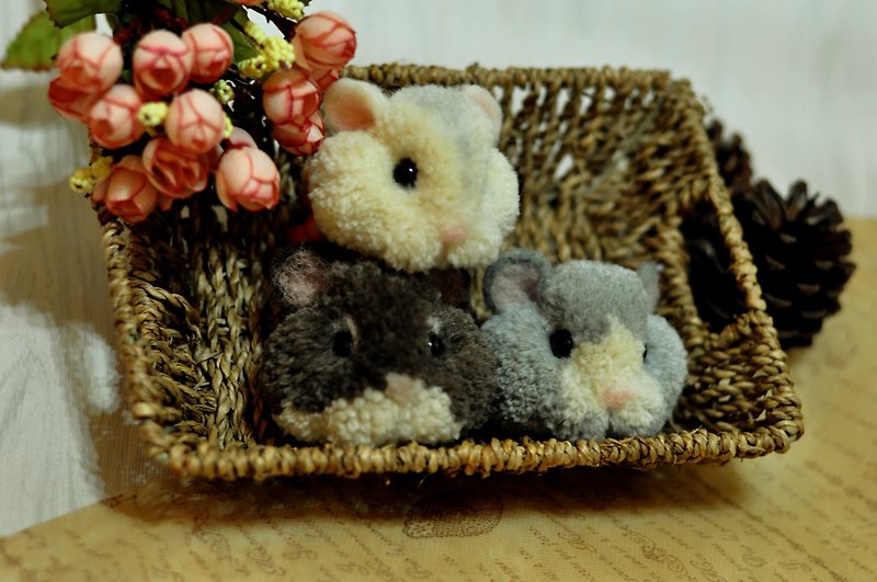 Plush Hamster Charm - อื่นๆ - ขนแกะ สีใส