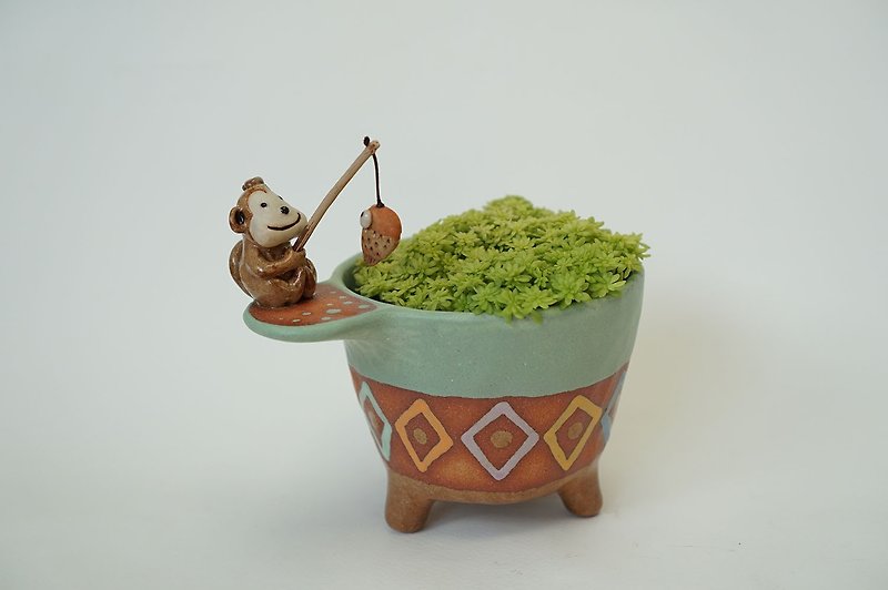 Plant pot with a monkey,two tone,cactus,ceramics,pottery,handmade - Pottery & Ceramics - Pottery Blue