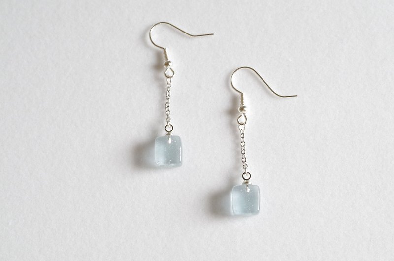 [Long ver.] Glass square earrings <morning dew> - ต่างหู - แก้ว สีน้ำเงิน