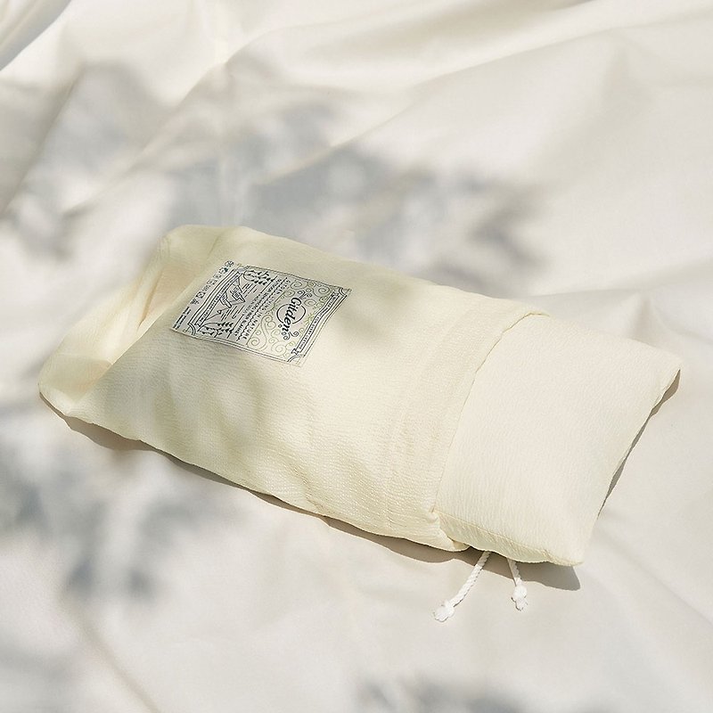 韓國 Gitden 防蚊泡泡紗露營枕 - 床包/寢具 - 聚酯纖維 白色