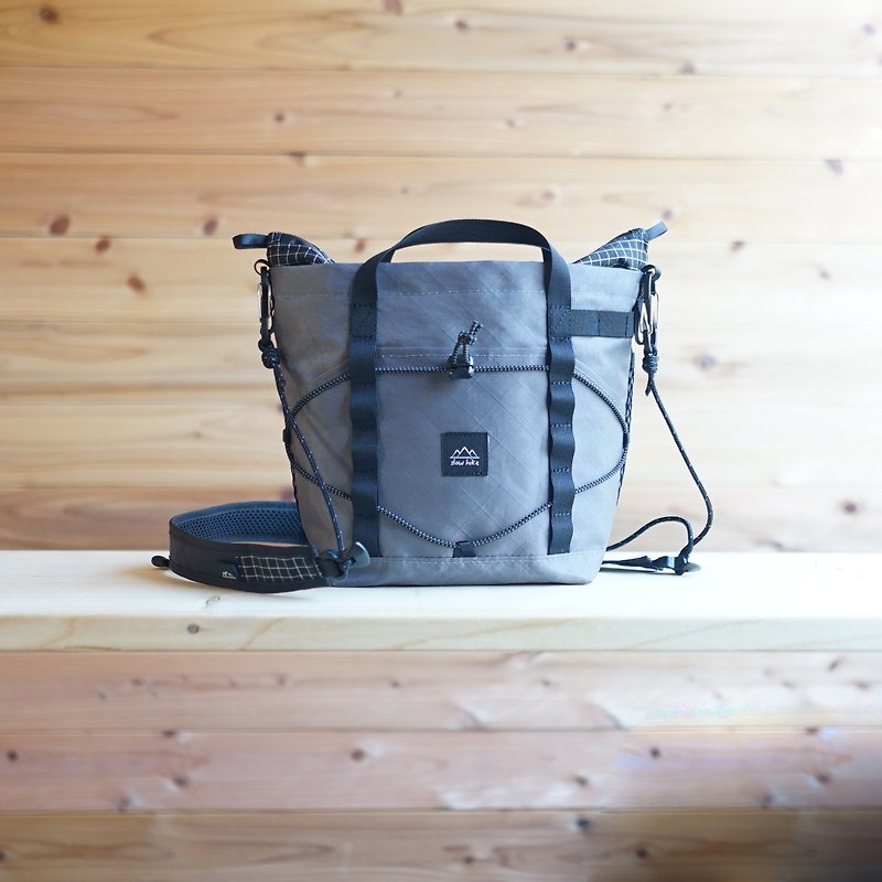 Gray [Chibi Hiker Sacoche・S] / Mountaineering・Camping・Festivals・Outdoor・Shoulder bag・Tote bag・2way bag・Slowhike・Waterproof・ECOPAK - กระเป๋าแมสเซนเจอร์ - ไนลอน สีเทา