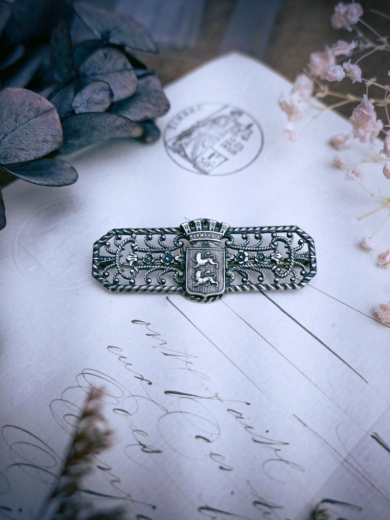 法國諾曼第地區雙獅子古董胸針—歐洲古董首飾 Vintage Jewelry - 胸針 - 其他金屬 