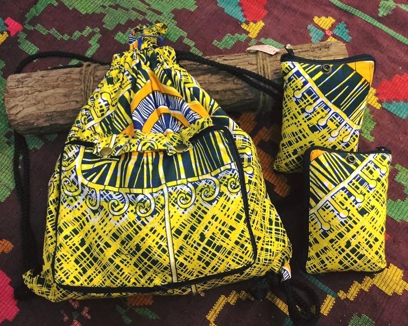 Earth.er丨非洲傳統蠟染布旅行機能性索繩包包 - 水桶包/束口袋 - 其他材質 