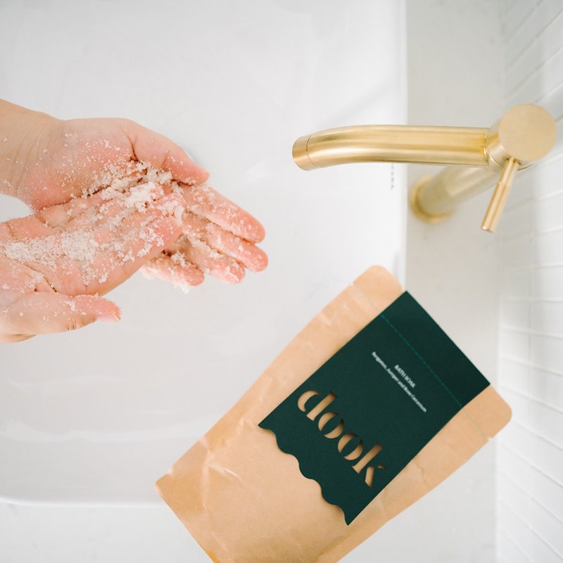 【24小時出貨】英國dook靜謐輕盈柔滑浴鹽 - 沐浴露/番梘 - 精油 紫色