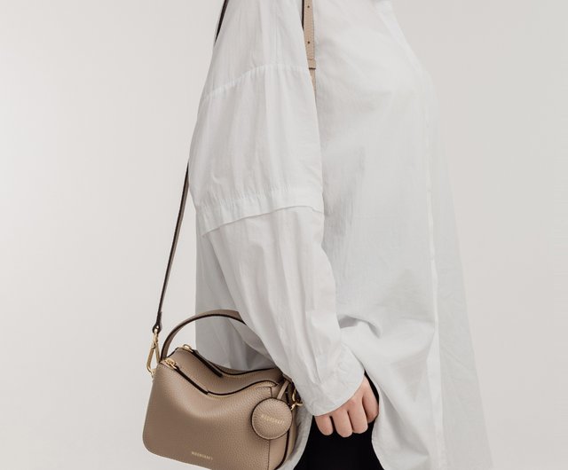 【DUNST】PEBBLE LEATHER SHOULDER BAG★送料・関税込 Hudson Pebbled Leather Shoulder Bag | Kate Spade New York