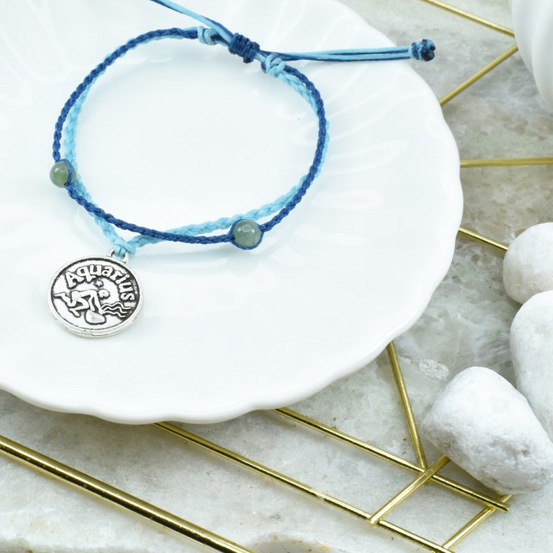 MIRROR Huangxuanyuan-Unique Water Bottle Jade Wax Line Bracelet - สร้อยข้อมือ - หยก สีน้ำเงิน