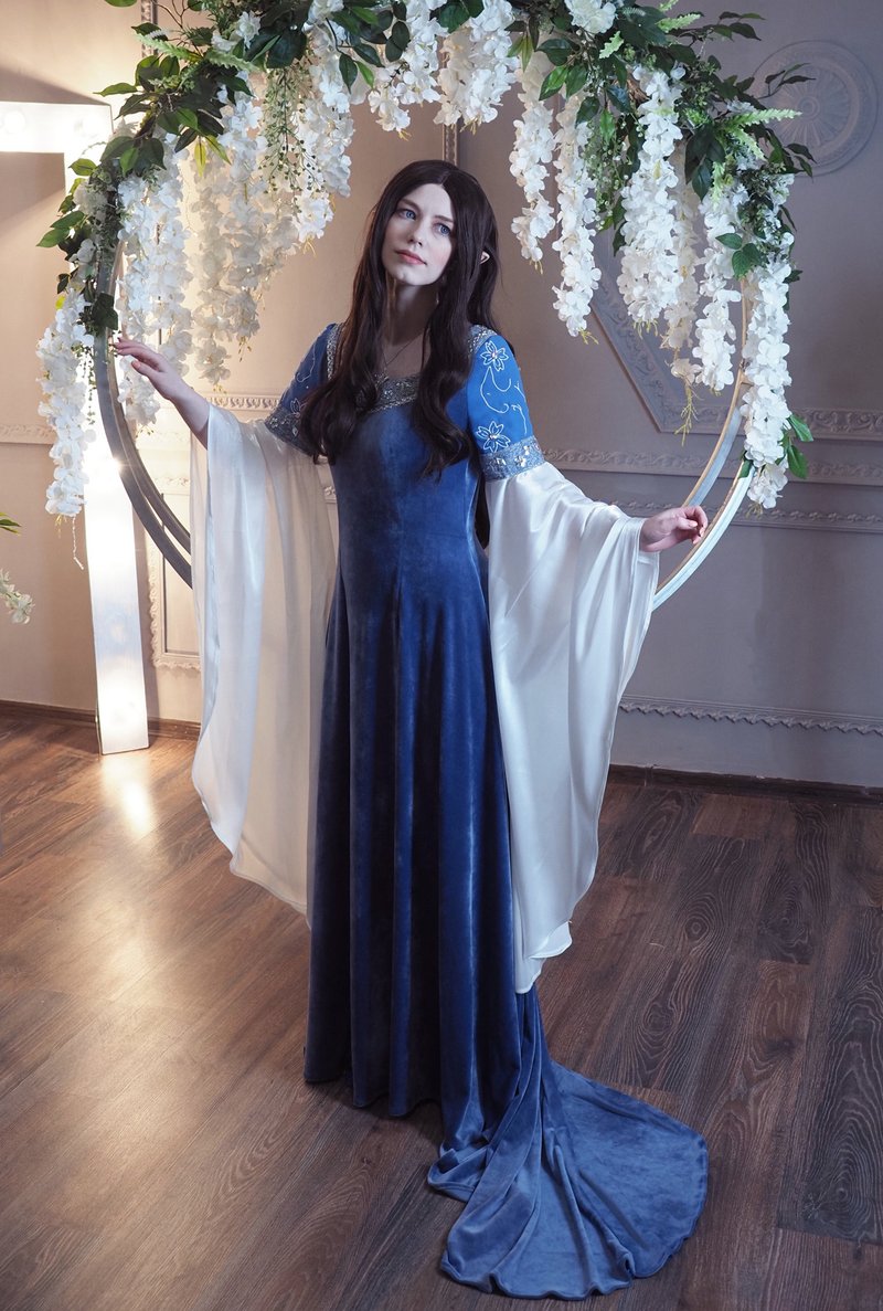 Elven blue dress -  Arwen Requiem cosplay Costume - Made to order - Evening Dresses & Gowns - Polyester Blue