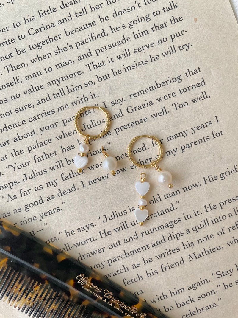 Natural Pearl Earrings Sterling Silver Earrings Shell Heart Earrings - ต่างหู - ไข่มุก ขาว