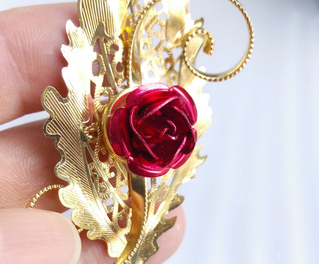 TRIFARI トリファリバラ ローズ ゴールド 金色 ブローチ