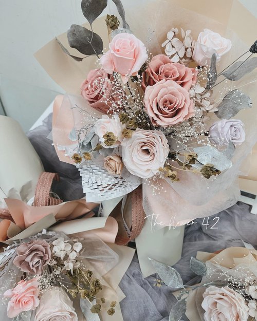 ミルクグレーピンクの永遠の花の花束 - ショップ The flower 42 ドライ