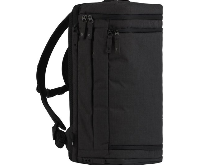 Incase ProTravel Backpack 15 16 Travel Laptop Backpack Graphite Black Shop Incase Cool Funs Ltd. Backpacks Pinkoi