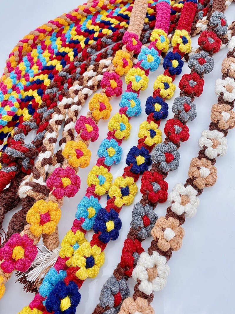 Macrame woven small flower mobile phone lanyard | multi-color selection | customized color matching | adjustable | American classic A - Lanyards & Straps - Cotton & Hemp Multicolor