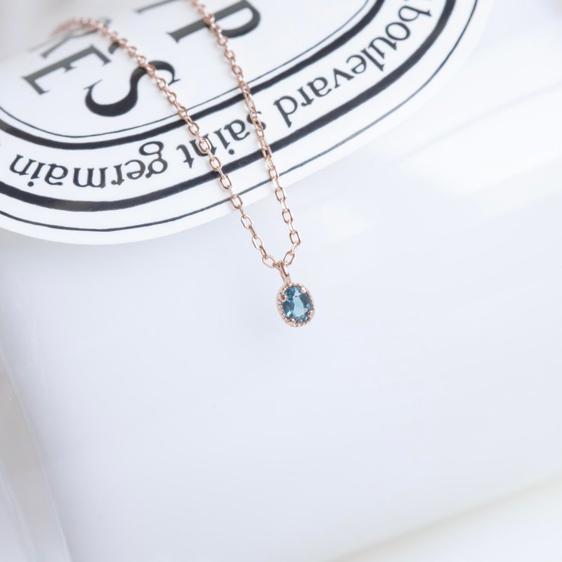 倫敦藍托帕石925純銀橢圓蛋糕項鍊 - 項鍊 - 寶石 銀色