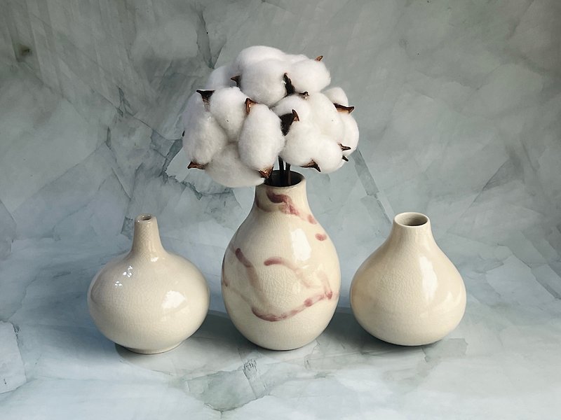 Ceramic  vase - เซรามิก - ดินเผา ขาว