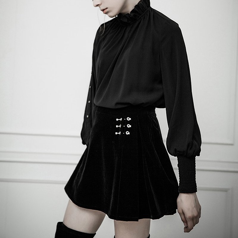 Punk Elf Pleated Skirt - กระโปรง - วัสดุอื่นๆ สีดำ