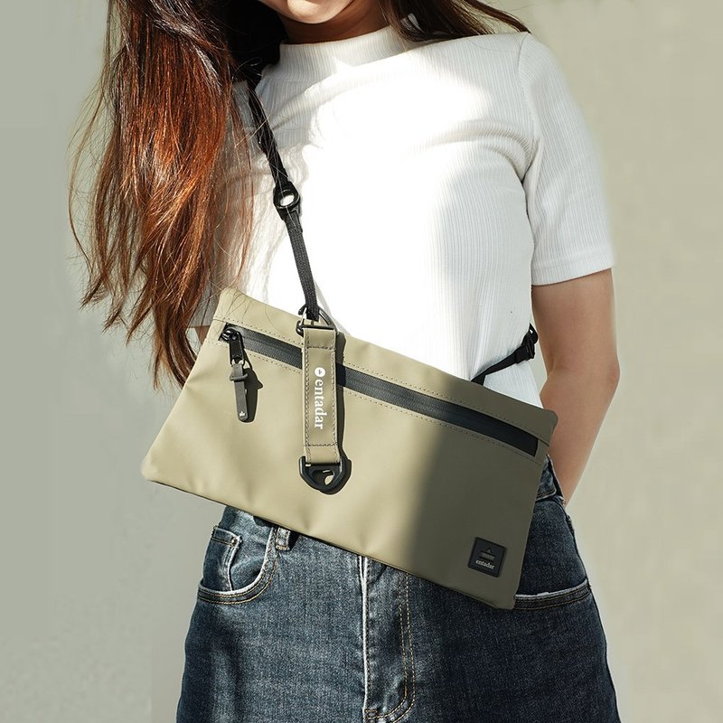 2023 Cultural Expo - Breakwater Ticket Bag - Camel - กระเป๋าเดินทาง/ผ้าคลุม - วัสดุกันนำ้ สีกากี