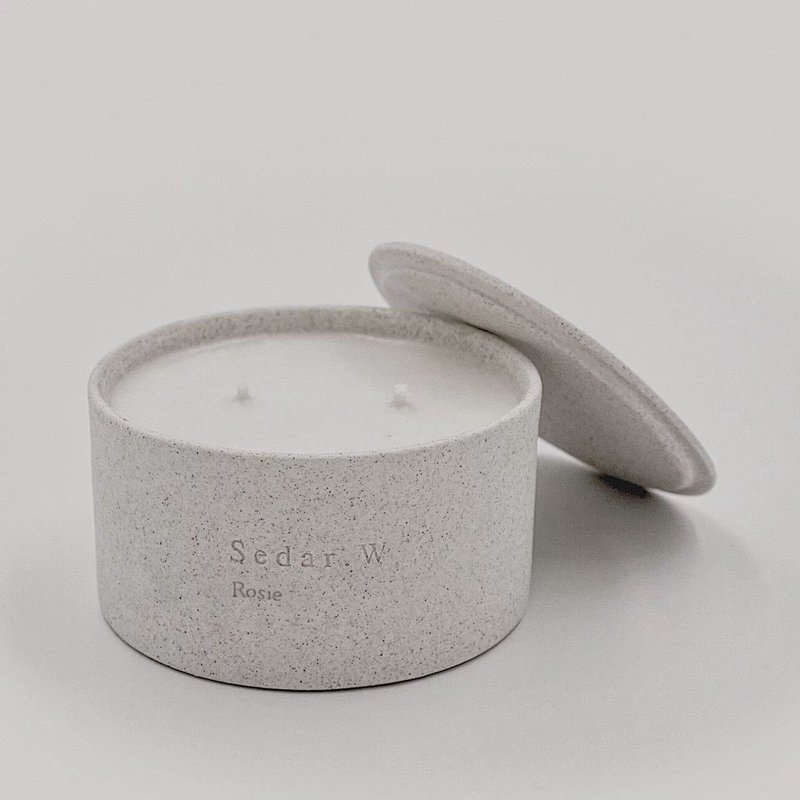 Sedar.W Soy Candle No.07 : Rosie - Fragrances - Other Materials 