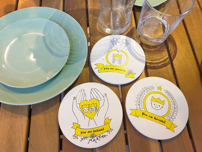 Absorbent Ceramic Coaster-3 packs a set-Love wins - ที่รองแก้ว - ดินเผา สีเหลือง