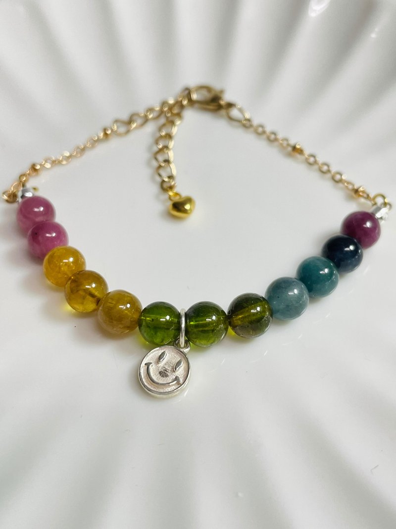 Rainbow Smile Rainbow Tourmaline Smile Bracelet - สร้อยข้อมือ - เครื่องประดับพลอย หลากหลายสี