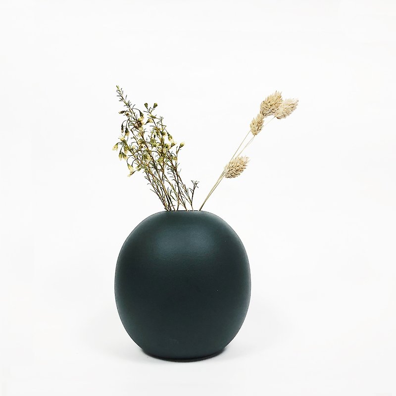 Nordic Matt Sphere Vase - Matt Black (L) - Pottery & Ceramics - Porcelain Black