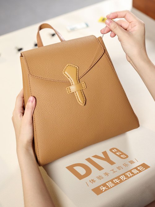 錦鯉　ショルダーバッグ　ポーチ　ハンドメイド　2WAY　魚 mameumicafe 錦鯉 鯉 日本 和柄 粋 がま口 ショルダー バッグ