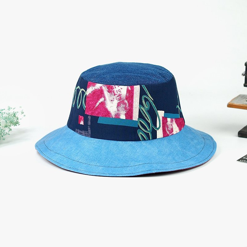 Handmade double-sided bucket hat - Hats & Caps - Cotton & Hemp Blue