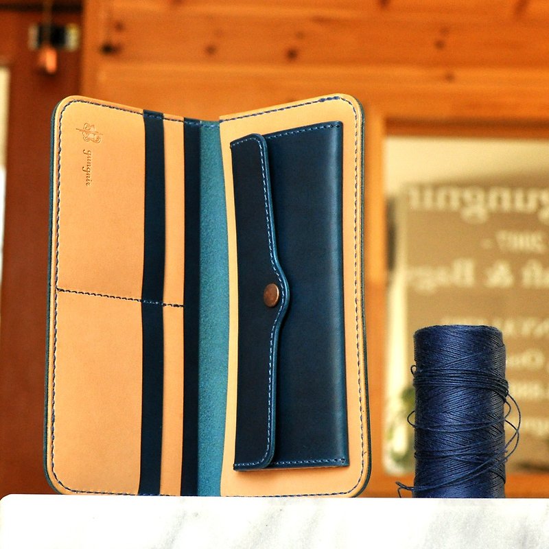 Simple wallet B No.7 Buttero - กระเป๋าสตางค์ - หนังแท้ สีน้ำเงิน