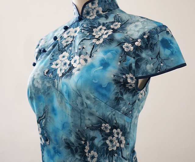 妖精の袖付きプリントシルクチャイナドレストップ | 香港デザイン