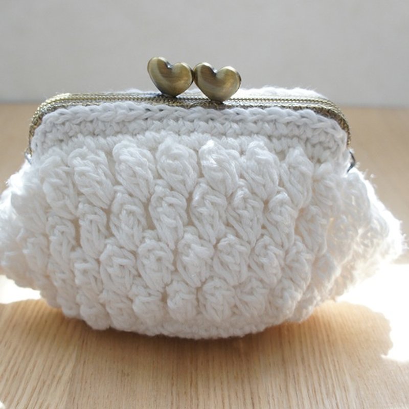 Ba-ba handmade ☆ Popcorn crochet coinpurse (No. C 960) - Toiletry Bags & Pouches - Other Materials White