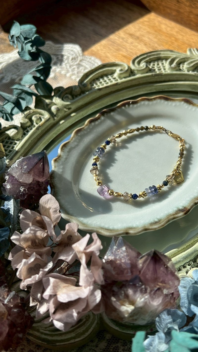 -午夜夢迴-天然水晶手鏈/黃銅手鍊 - 手鍊/手環 - 水晶 藍色