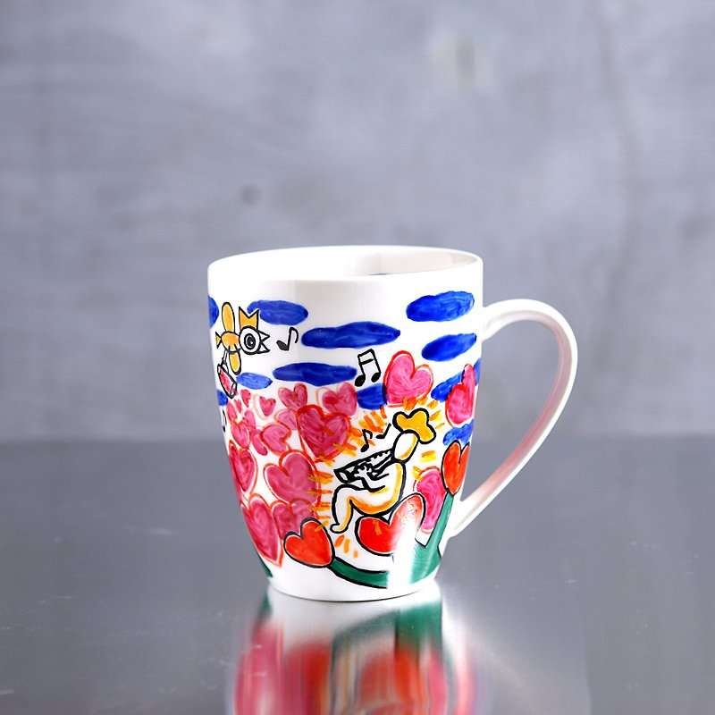 We are not alone ・ mug - Mugs - Porcelain Multicolor