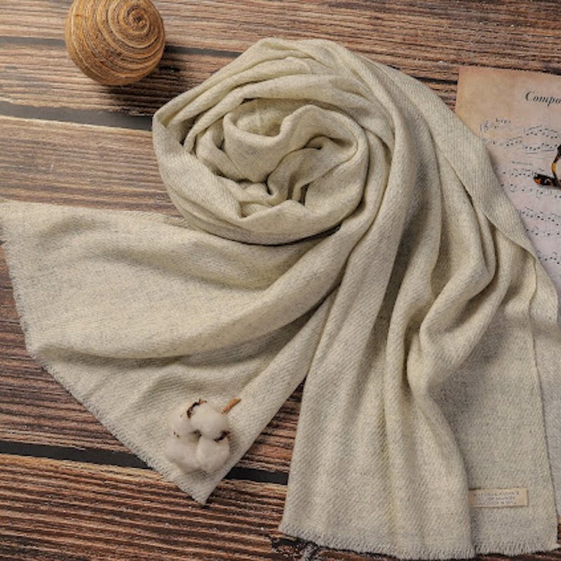 Classic Cashmere cashmere scarf, undyed original color, light gray and white, light and comfortable, suitable for men and women - ผ้าพันคอถัก - ขนแกะ สีเทา