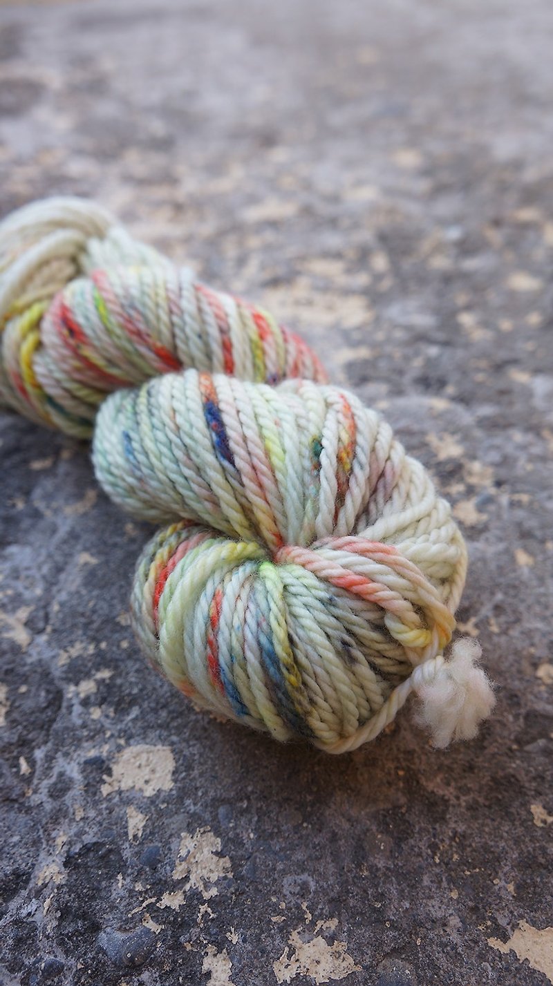 Hand dyed thread. Happy (chubby merino) - เย็บปัก/ถักทอ/ใยขนแกะ - ขนแกะ 