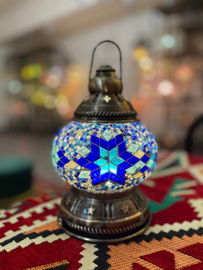 [Parent-child group discount] Parent-child Turkish mosaic lamp DIY-free traditional costumes and snacks - Pottery & Glasswork - Glass 