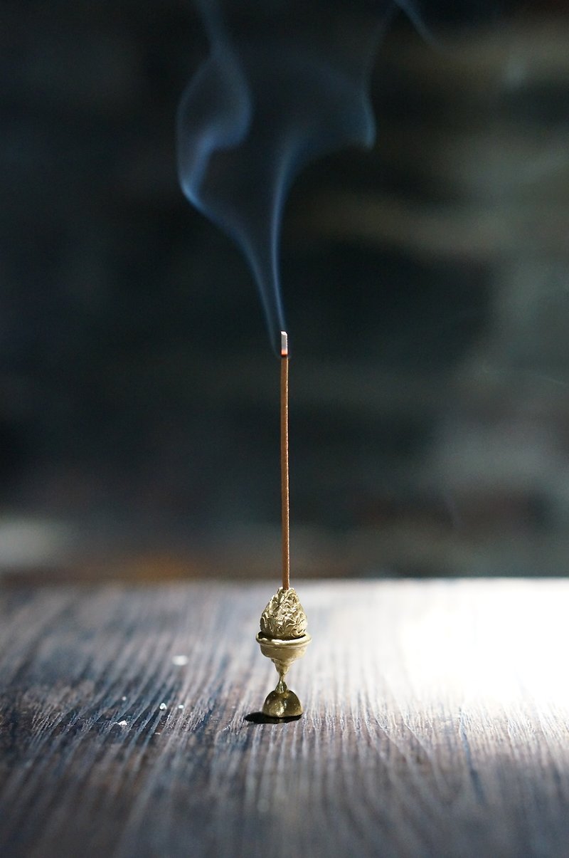 Mini antique Bronze incense holder incense stand incense altar seat pocket small ornaments - ของวางตกแต่ง - ทองแดงทองเหลือง สีทอง