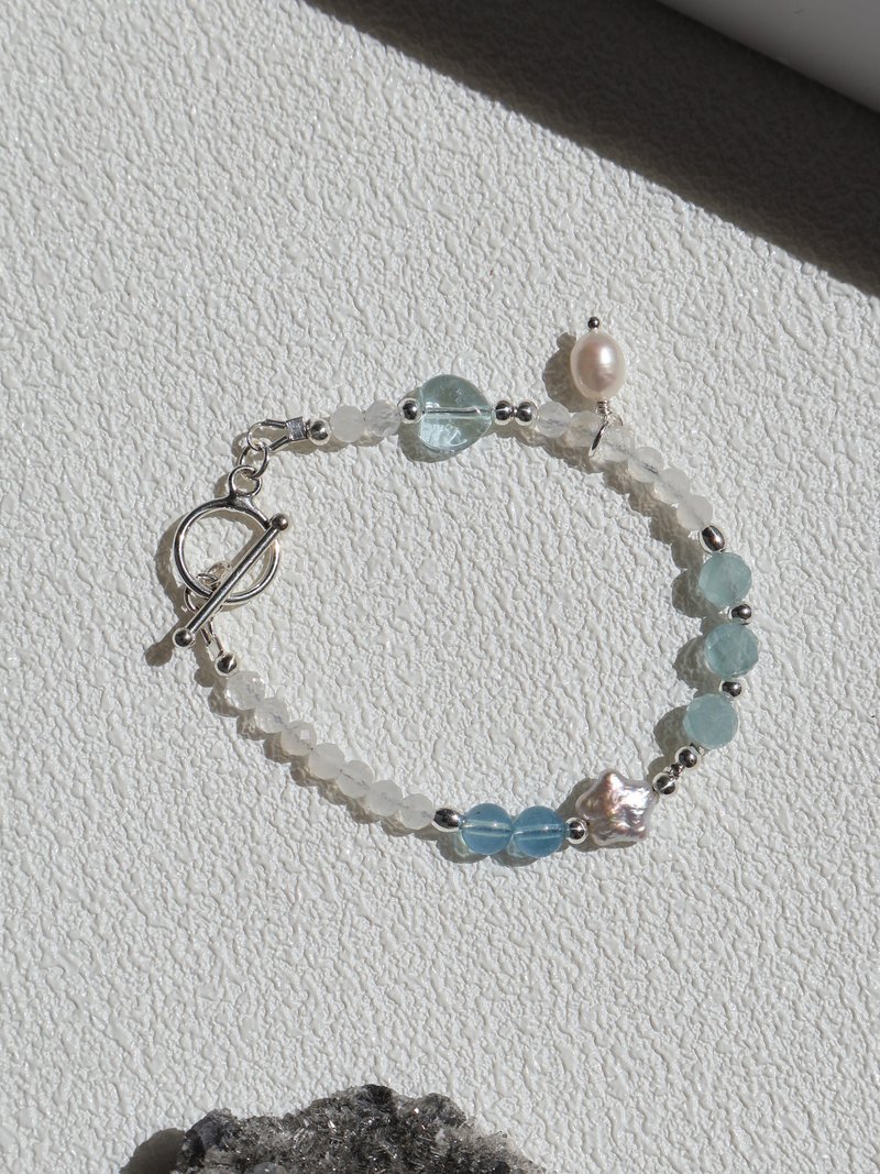 Blue Hawaii. Stone Love Baroque Star Pearl Aquamarine S925 Sterling Silver Bracelet - สร้อยข้อมือ - คริสตัล สีน้ำเงิน