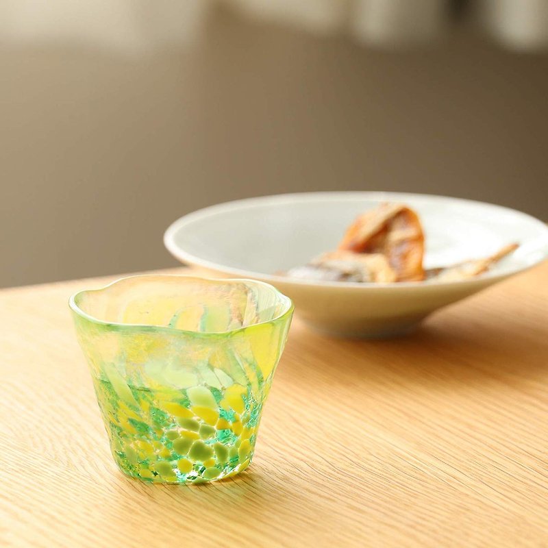 #下杀Japan Tsugaru Handmade Ruri Sake Cup 50ml / 2 types in total - แก้วไวน์ - แก้ว หลากหลายสี