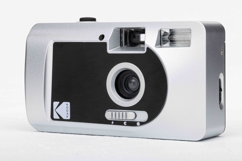 【Kodak柯達底片相機】S-88 黑色 可重複使用 有閃燈 - 相機/拍立得/底片相機 - 塑膠 黑色