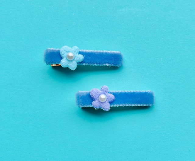 カラフルなクリスタルフラワーの限定版ヘアクリップ、前髪クリップ、色