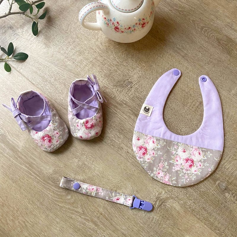 120 Nordic Floral Toddler Shoes X Lilac Bib X Pacifier Clip Miyue Gift Set - ของขวัญวันครบรอบ - ผ้าฝ้าย/ผ้าลินิน สีม่วง