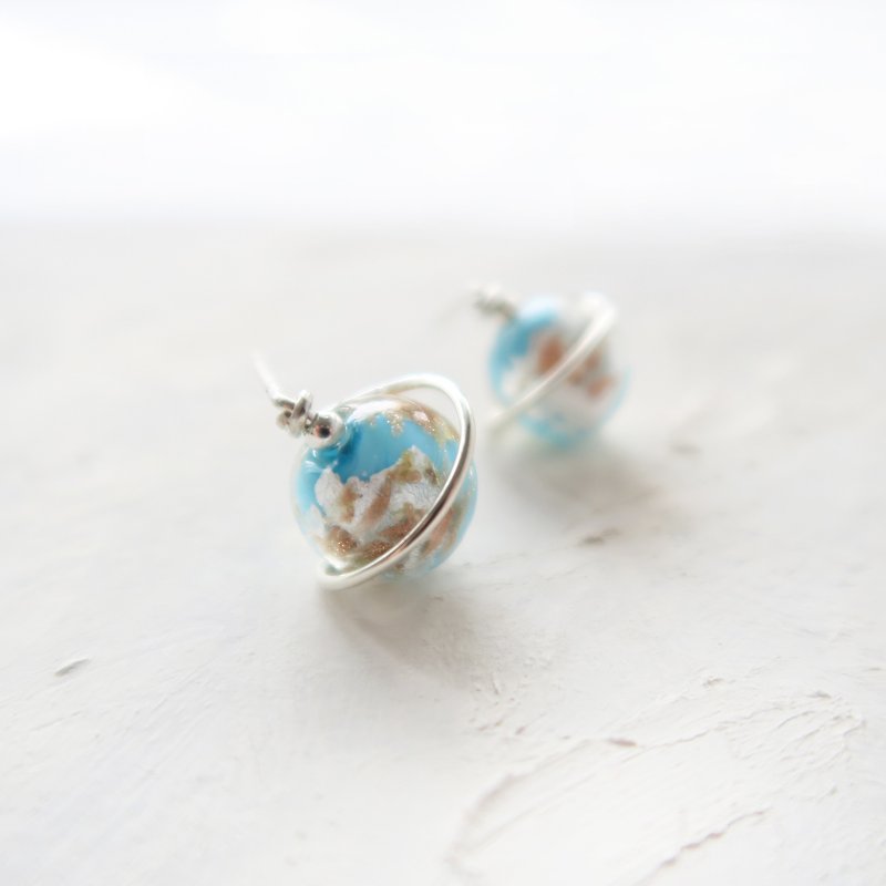 925 Silver Planetary Series  Powdered-blue Glitter Colored-glass Planets Earring - ต่างหู - เงินแท้ สีน้ำเงิน