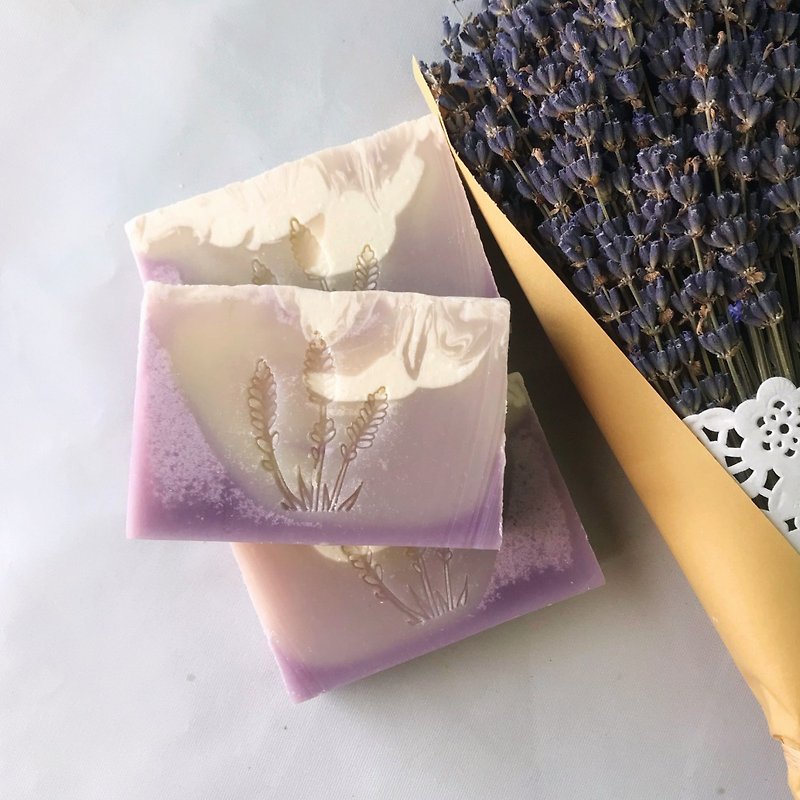 薰衣豆漿皂/滋膚潤澤 - 肥皂/手工皂 - 植物．花 紫色