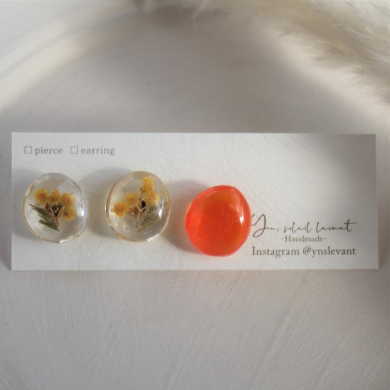 Mimosa Flower Earrings/Earrings Set of 3 orange - Earrings & Clip-ons - Resin Orange