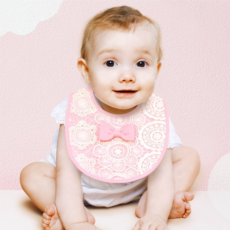 PUREST Little Princess Bowknot Lace Baby Baby Newborn Bib Saliva Towel Pink - ผ้ากันเปื้อน - ผ้าฝ้าย/ผ้าลินิน สึชมพู