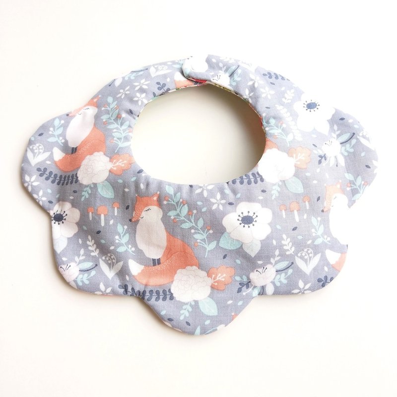 Eight-layer yarn cloud flower pocket (Fantasy Garden x Elegant Fox) - Bibs - Cotton & Hemp 