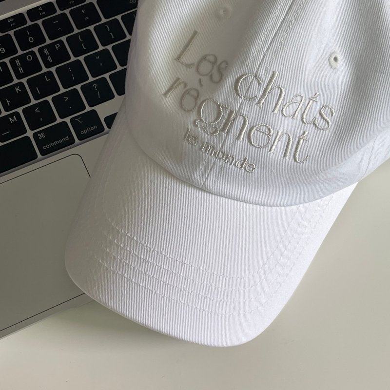 LES CHATS ball cap (off-white color) - 帽子 - 棉．麻 