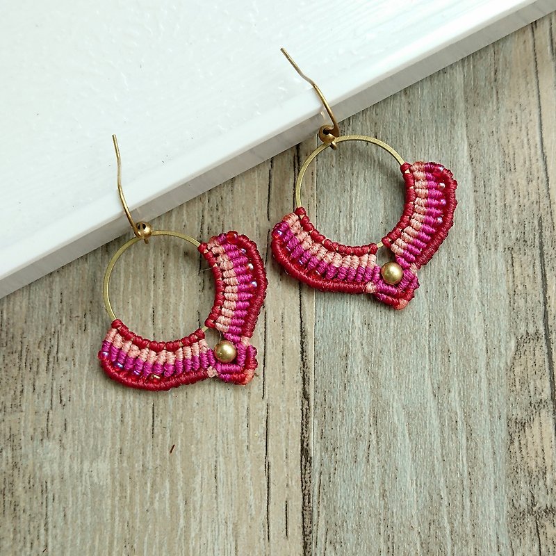 Misssheep - A94 - macrame earrings with japanese beads, brass bead - Earrings & Clip-ons - Other Materials Red